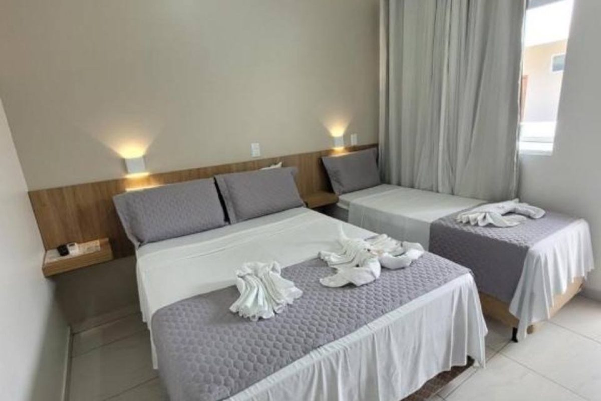 Quarto Triplo Com Varanda (6)
