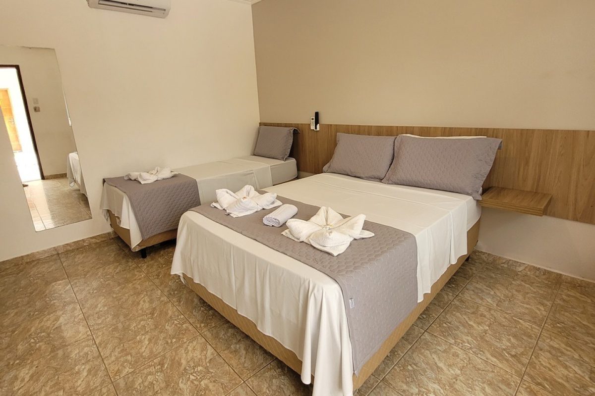 Quarto Triplo Térreo (2)